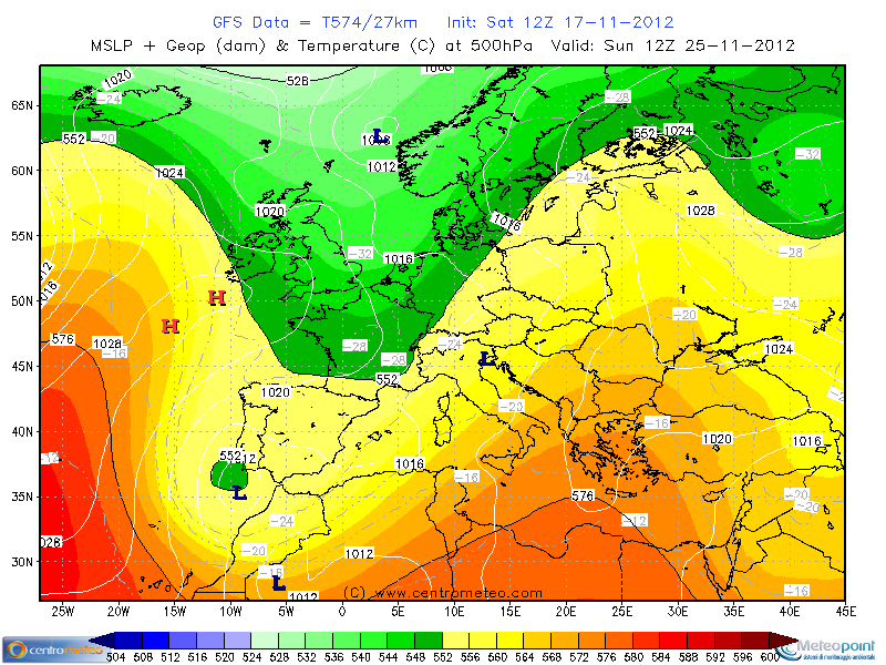 Geopotenziali attesi per il 25 Novembre 2012