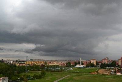 Il cielo minaccia tempo cattivo su Milano