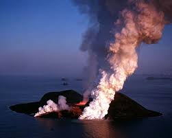 Il vulcano sottomarino Surtsey, Islanda