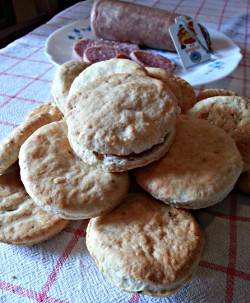 Scones, parmigiano